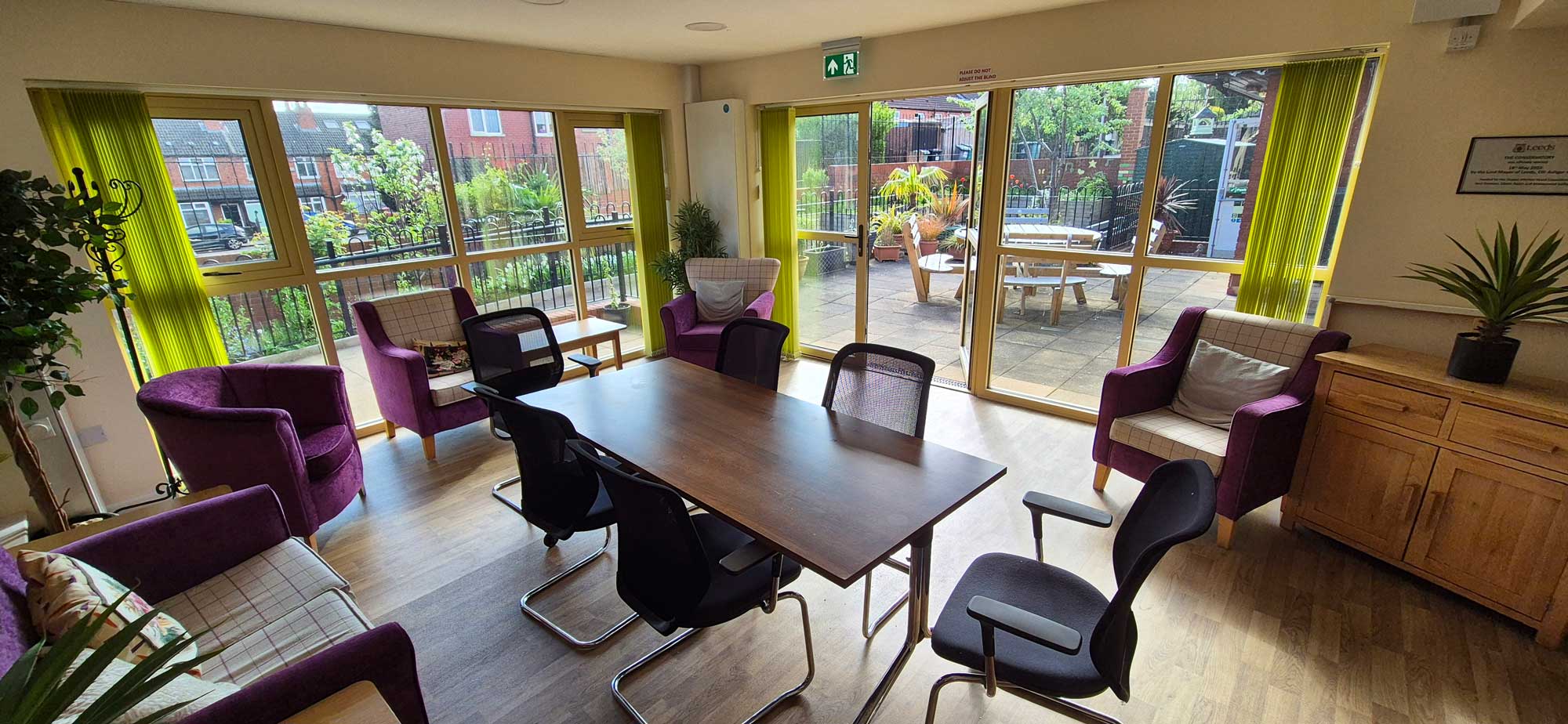 Hub—Group-Room-and-Lounge