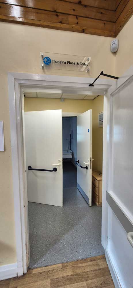 Hub—Toilets